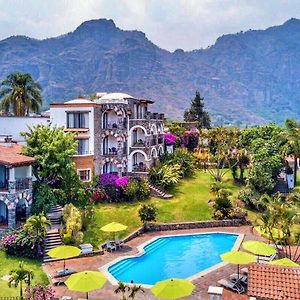 Posada Del Tepozteco - Hotel & Gallery 테포츨란 Exterior photo