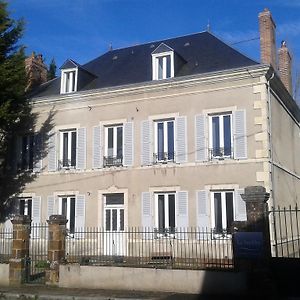 Vailly-sur-Sauldre La Sauldre B&B Exterior photo