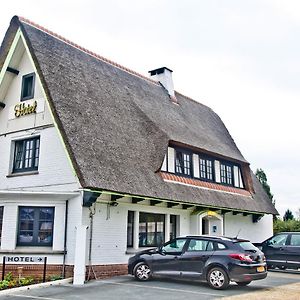 Hotel La Chaumiere Asse Exterior photo