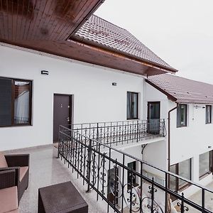 Elegant House 호텔 Făgăraş Exterior photo