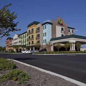 Mardi Gras Casino & Resort Cross Lanes Exterior photo