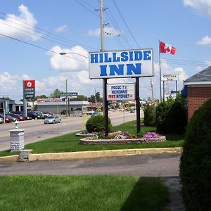 Hillside Inn 팸브룩 Exterior photo