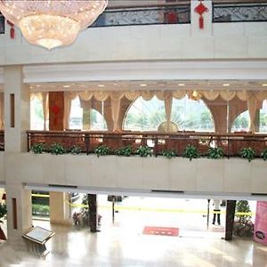 Xinchangjiang Business Hotel 징더전 Interior photo