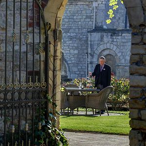 Hazlewood Castle & Spa 리즈 Exterior photo