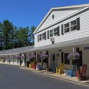 Bayside Inn & Marina 쿠퍼스타운 Exterior photo