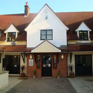 Stansted Skyline Hotel 그레이트던모 Exterior photo