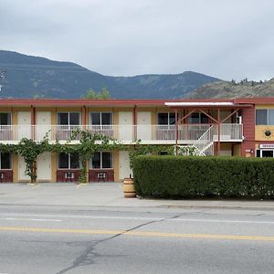 Maple Leaf Motel Inn Towne 오소유스 Exterior photo