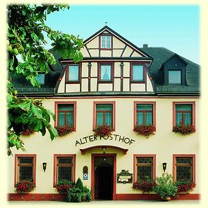 Hotel Alter Posthof 스페이 Exterior photo