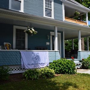 La Maison Collins B&B 그랜비 Exterior photo