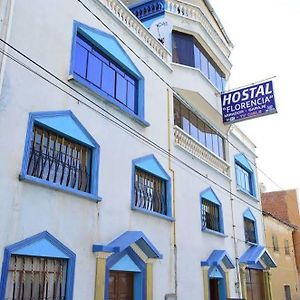 Hostal Florencia 호텔 코파카바나 Exterior photo