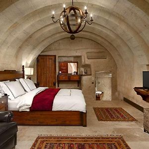 Seraphim Cave Cappadocia Hotel 어굽 Exterior photo