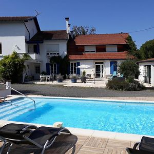 Domaine De Merete 호텔 Poueyferré Exterior photo