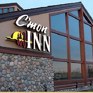 C'Mon Inn & Suites 파고 Exterior photo