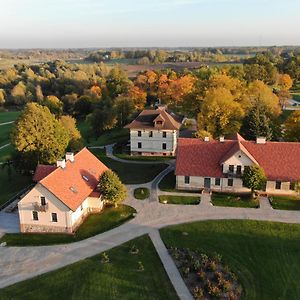 Mazmezotnes Muiza 호텔 Exterior photo