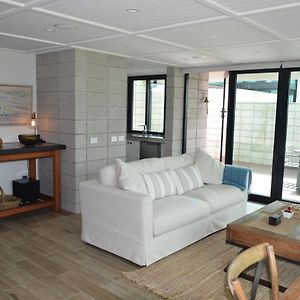 157 Field Way Luxury Lodge 와이카나에 Exterior photo
