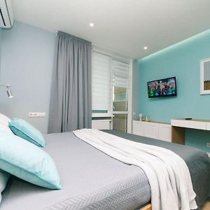 Happy Apartment, Warmth, Comfort, Turquoise 키예프 Exterior photo