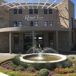 Regal Inn Hotel 미드랜드 Exterior photo