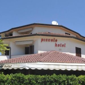 Piccolo Hotel 카스틸리오네 델라 페스카이아 Exterior photo