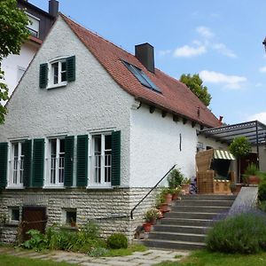 Bed And Breakfast Unter Den Linden 노들린겐 Exterior photo