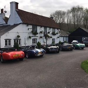 The Cricketers Arms 호텔 펫워스 Exterior photo