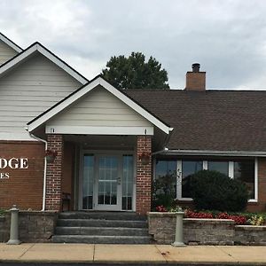 Fairbridge Inn & Suites - Akron Copley Township - West Exterior photo