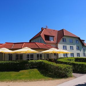 Hotel Haus Am See 올베르스도프 Exterior photo