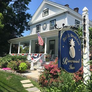 Riverwind Inn Bed And Breakfast 딥 리버 Exterior photo
