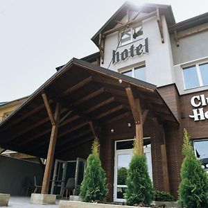 Clubhouse 호텔 이바노프란키우스크 Exterior photo