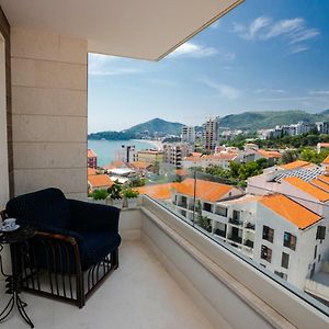 Apartment With Sea View 라파일로비치 Exterior photo