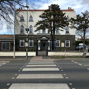 The Brewers Arms 호텔 Snaith Exterior photo