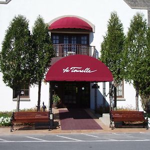 La Tourelle Hotel & Spa 이타카 Exterior photo