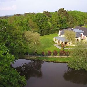 La Trinité-Surzur Le Petit Etang B&B Exterior photo