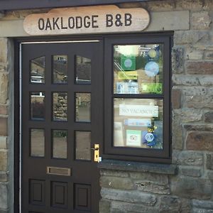 Oak Lodge Bed & Breakfast 레이번 Exterior photo