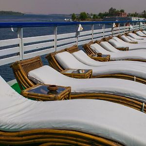 Nile Cruise Luxor Aswan 3,4 And 7 Nights 호텔 Exterior photo