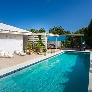 빌렘스타트 Tropical Breeze Curacao 'Blenchi' 아파트 Exterior photo