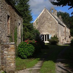 Brix Prieure St Pierre De La Luthumiere B&B Exterior photo