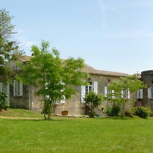 Lamothe-Landerron Ancien Haras De La Tour B&B Exterior photo