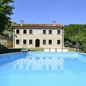 로니고 Casale La Rocchetta B&B Exterior photo