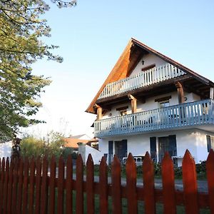 Frensdorf Gaestehaus Roensch 아파트 Exterior photo