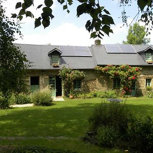 Bourgvallees Le Lavoir De Julia B&B Exterior photo