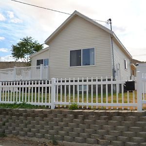 Baby Blue Sky - Price 2Bd - Newly Remodeled - Nearby Trails 아파트 Exterior photo