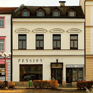 Pension Na Starem Namesti 호텔 리흐노프 나드 크네즈노우 Exterior photo