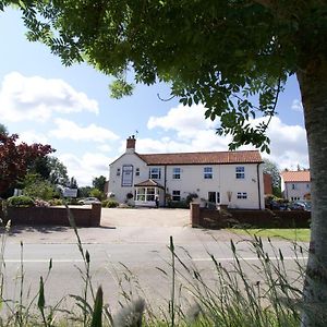 The Plough Inn 마샴 Exterior photo