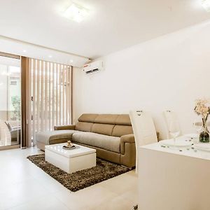 Lux Apartment Teodora 라파일로비치 Exterior photo