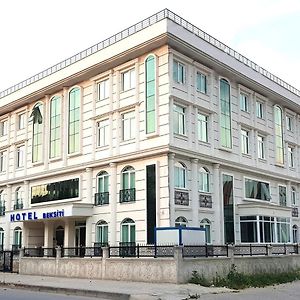 Beksiti Hotel 얄로바 Exterior photo