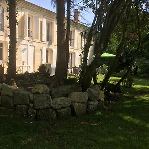 Saint-Vivien-de-Blaye Chambre La Garenne B&B Exterior photo