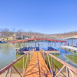 Waterfront Lake Of The Ozarks Cabin With Boat Dock! 캠든턴 Exterior photo