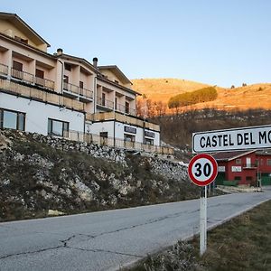 Albergo Parco Gran Sasso 카스텔 델 몬테 Exterior photo