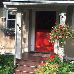 Red Door B&B 리 Exterior photo