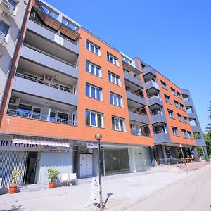 Apartments Kim 산단스키 Exterior photo